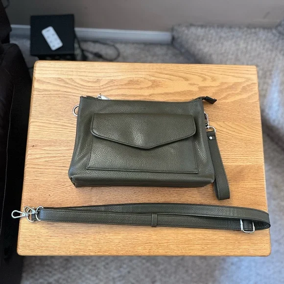 Colab Purse. - Picture 3 of 7